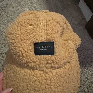 NWT Rag & Bone Sherpa hat beige
